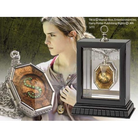 The Horcrux Locket Noble Collection