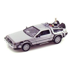 DeLorean Time Machine "Trilogy Pack" 1/24 Welly