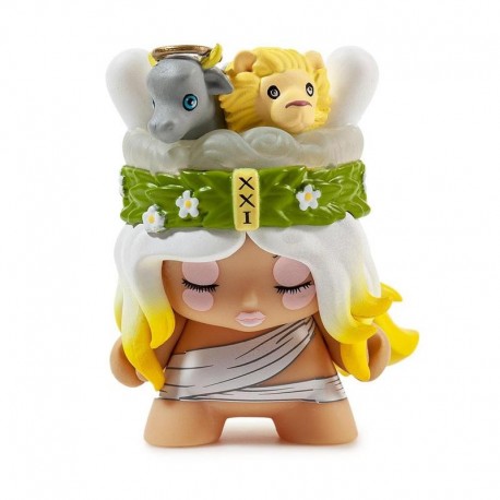 The World 1/20 Arcane Divination: The Lost Cards Dunny Series Camilla d'Errico 3-Inch Figurine Kidrobot