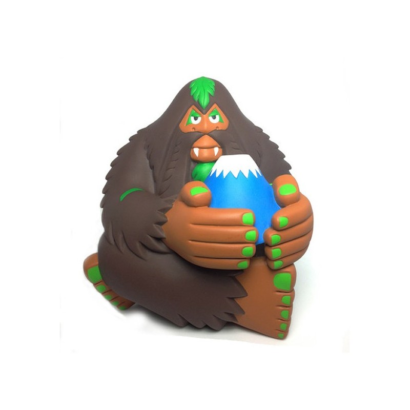 Fujisan Bigfoot Brown Version Vinyl Toy Figurine Dragatomi