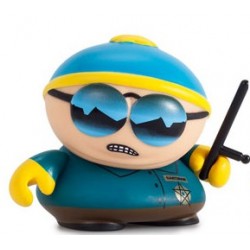 Cartman Cop 2/20 South Park TMFOC Figurine Kidrobot