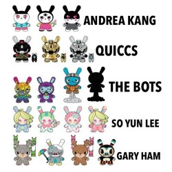 Melo 1/24 Designer Toy Awards Series 1 Dunny Andrea Kang 3-Inch Figurine Kidrobot